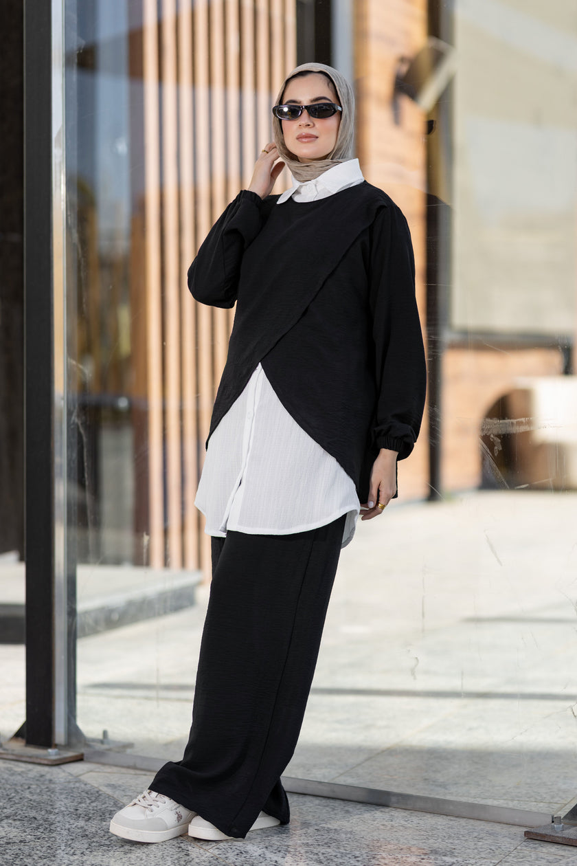 Modest Suit 942