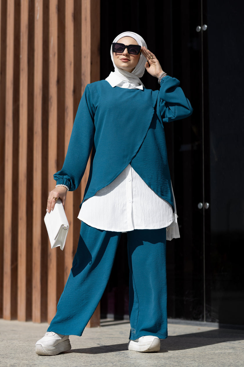 Modest Suit 942