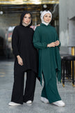 Modest Suit 943