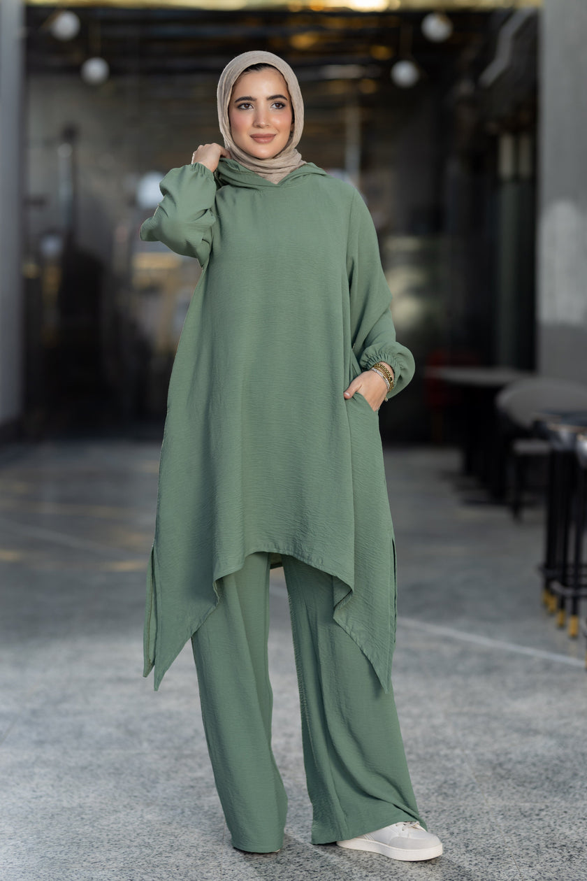 Modest Suit 943