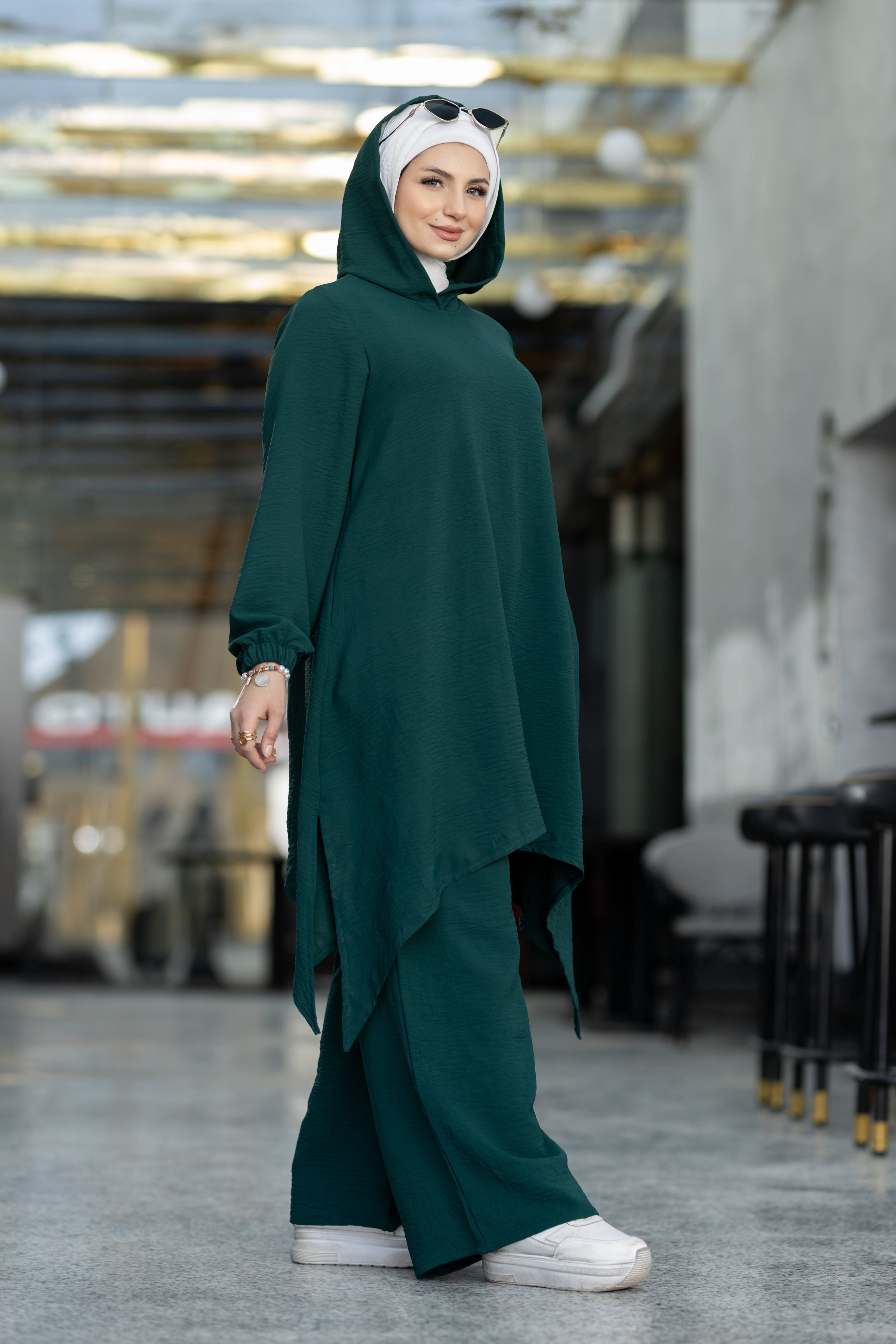Modest Suit 943