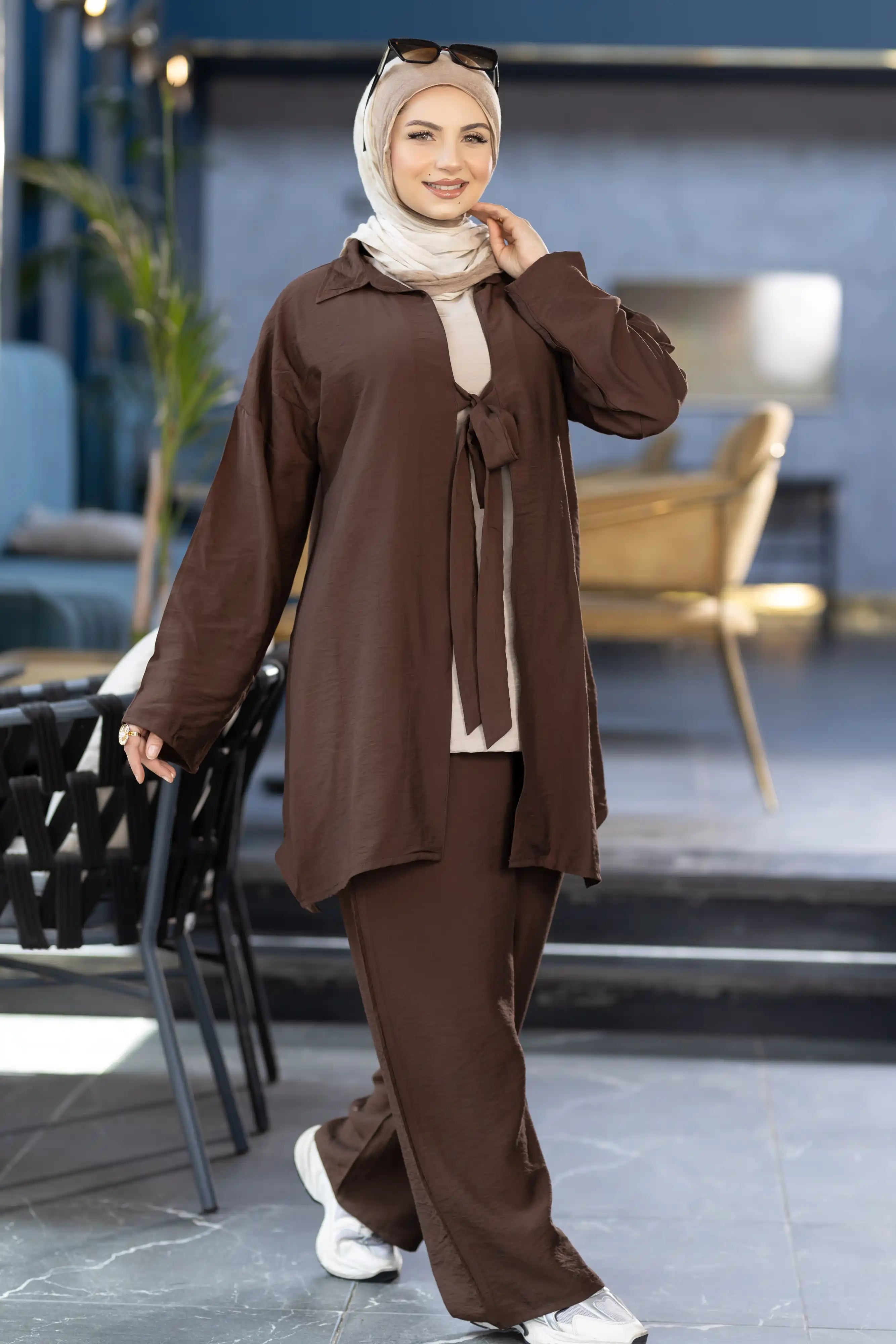 Modest Suit 944