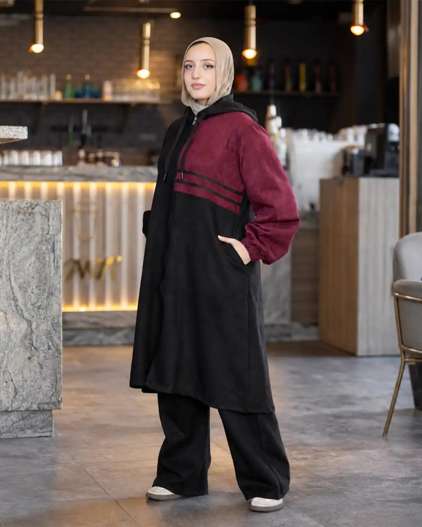 Modest Long Suit 977