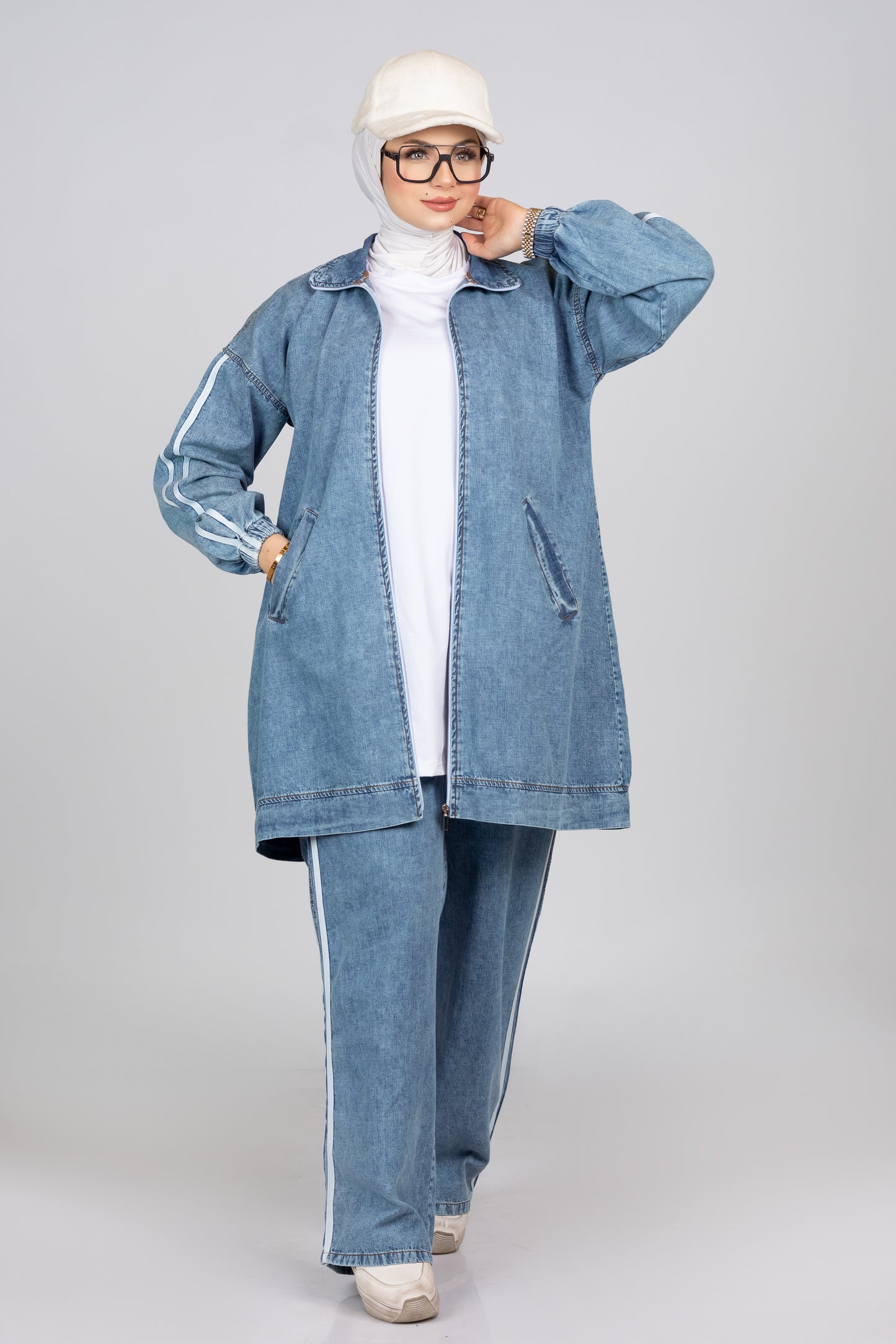 929 سوت جينز صيفي