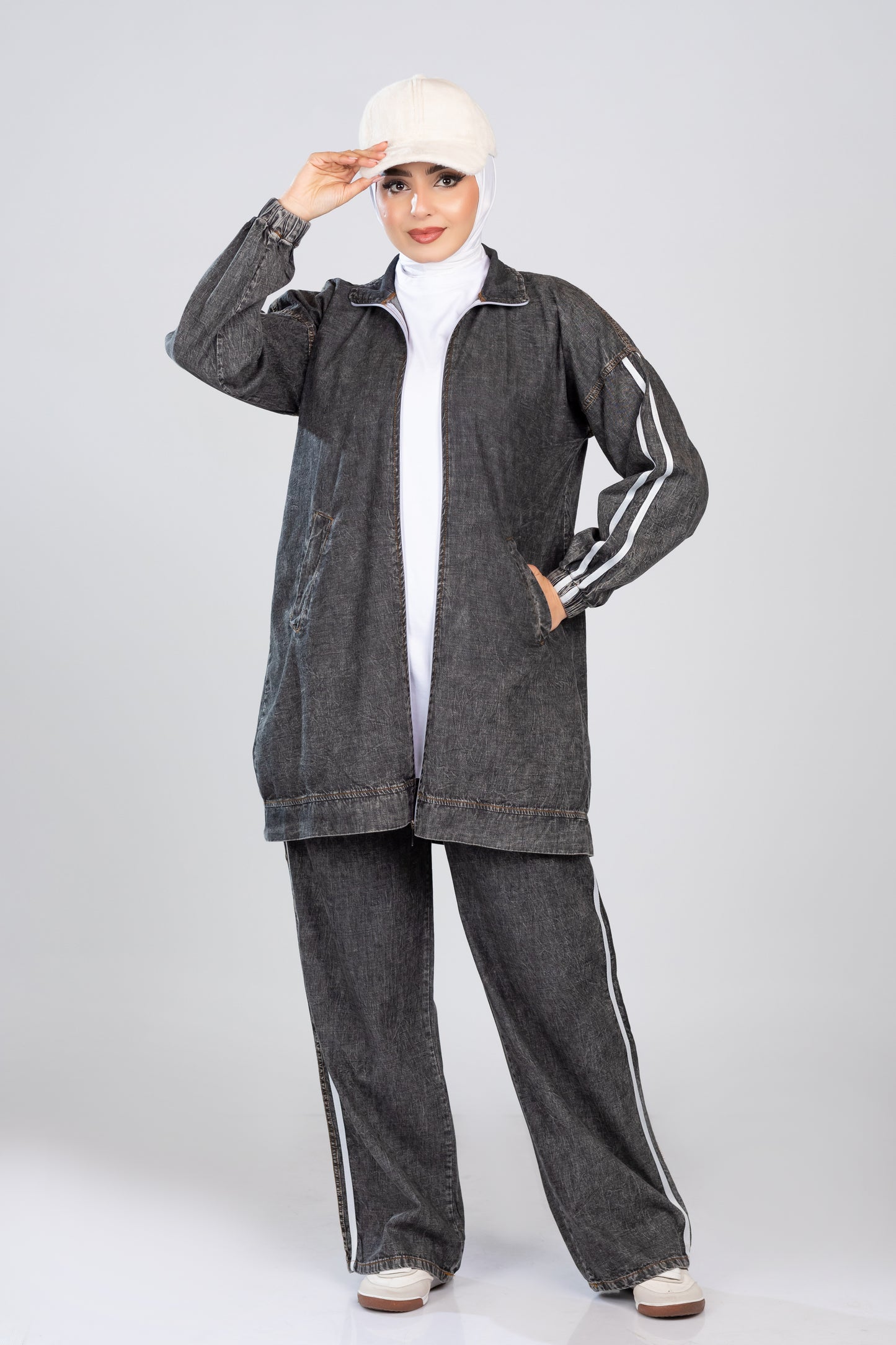 929 سوت جينز صيفي