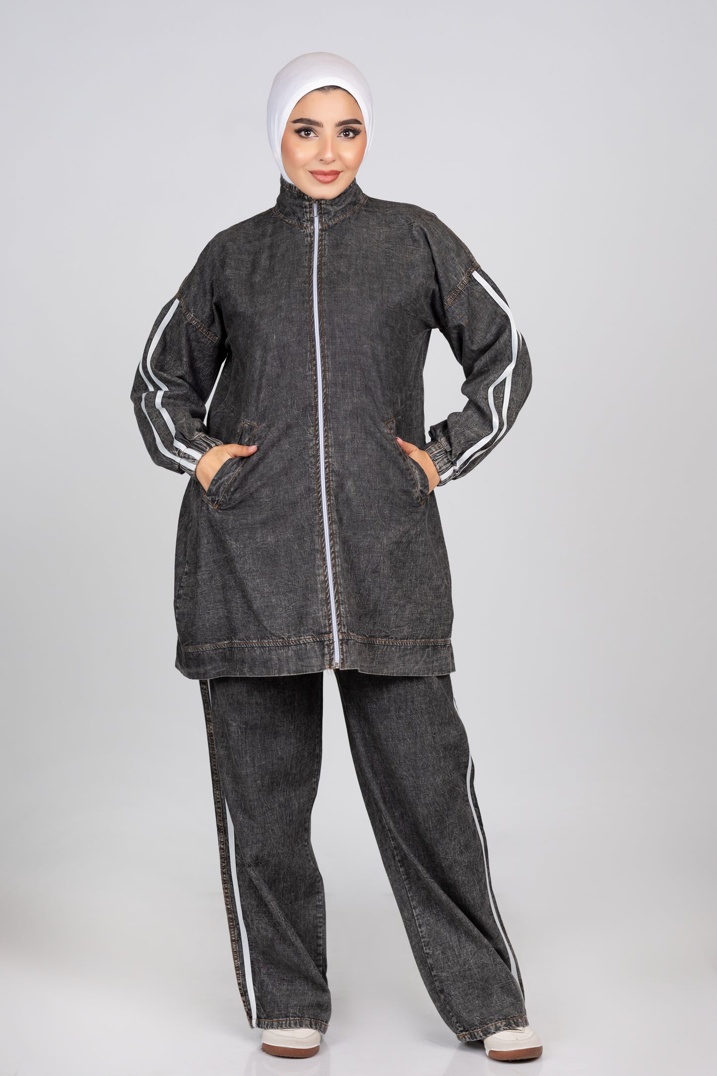 929 سوت جينز صيفي