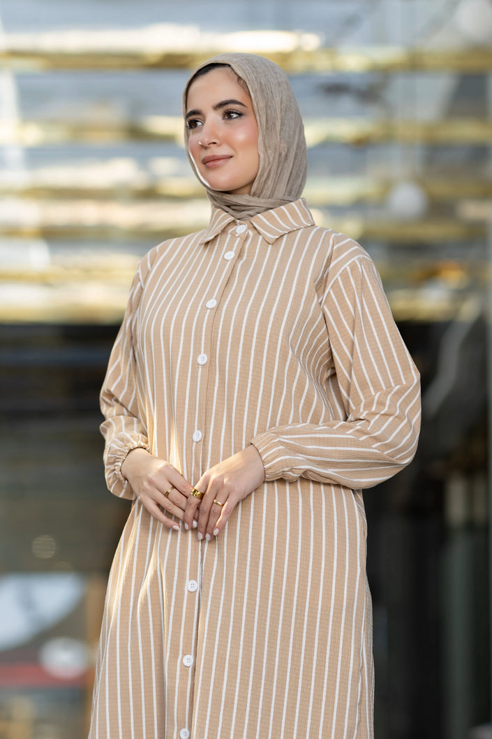 Modest basic chemise 940