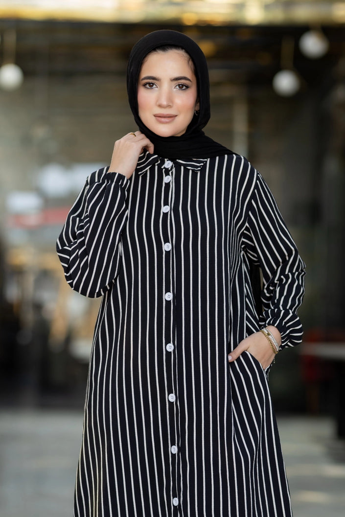 Modest basic chemise 940