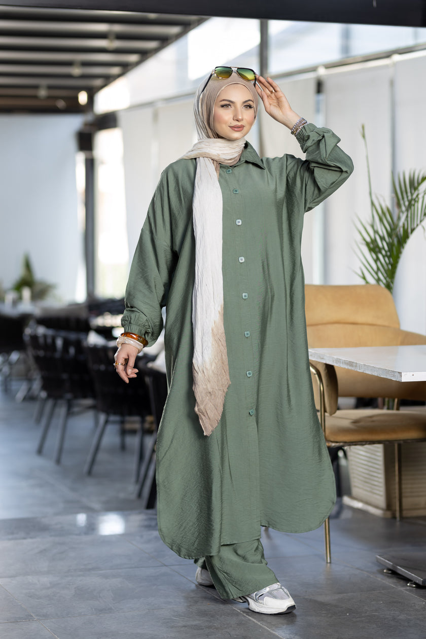 Modest Suit 950
