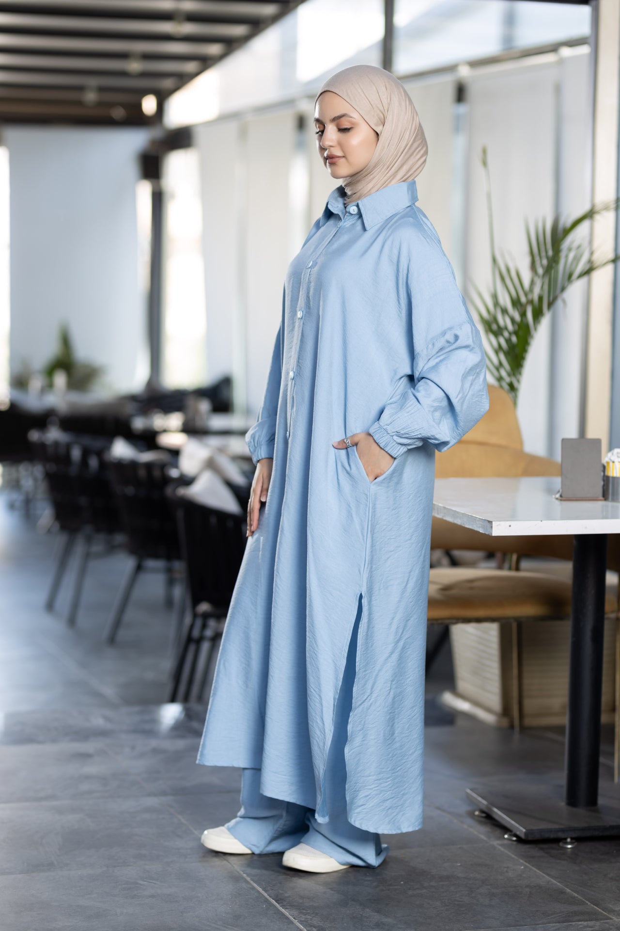 Modest Suit 950