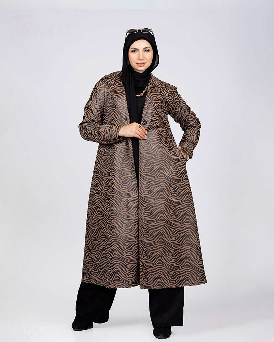 Suede scuba jacket with leather trim 905